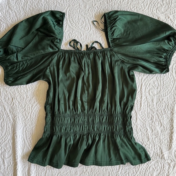 Dark Green blouse - Picture 2 of 5